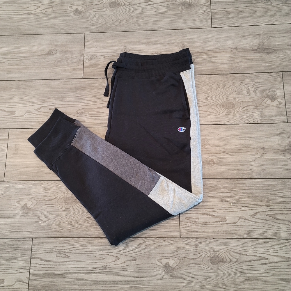 🆕️2 for 35🆕️Men's Champion Black Fleece Joggers